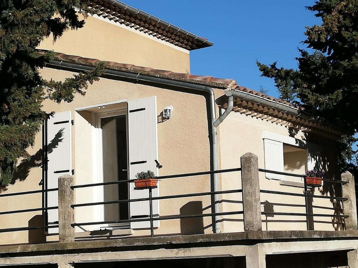 Studio En Campagne Dans Une Ferme Bio Apartment Nyons Bagian luar foto